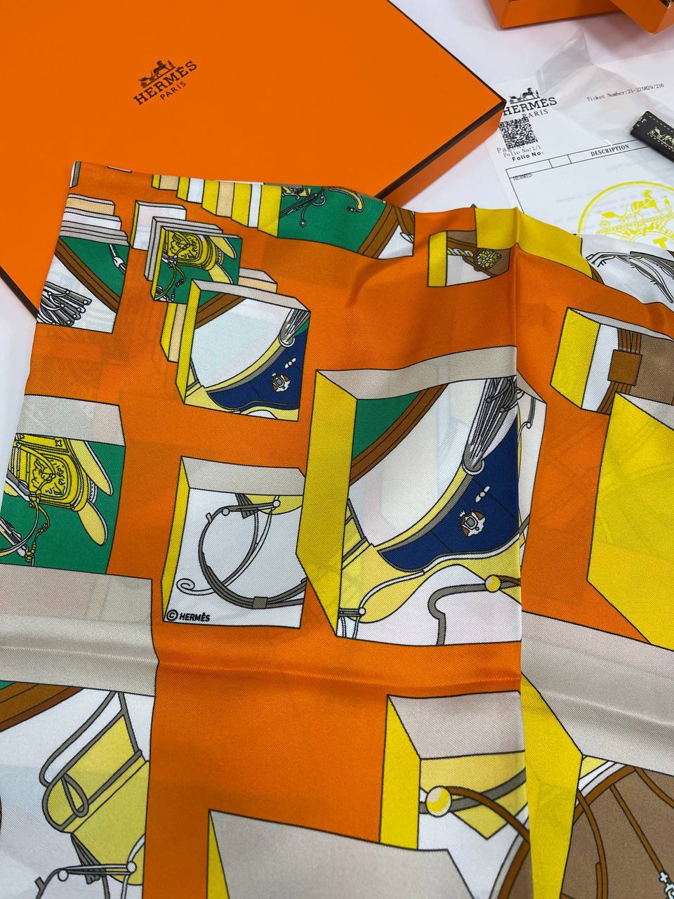 Hermes платок коллекционный BP-27661 Hermes платок коллекционный BP-27661