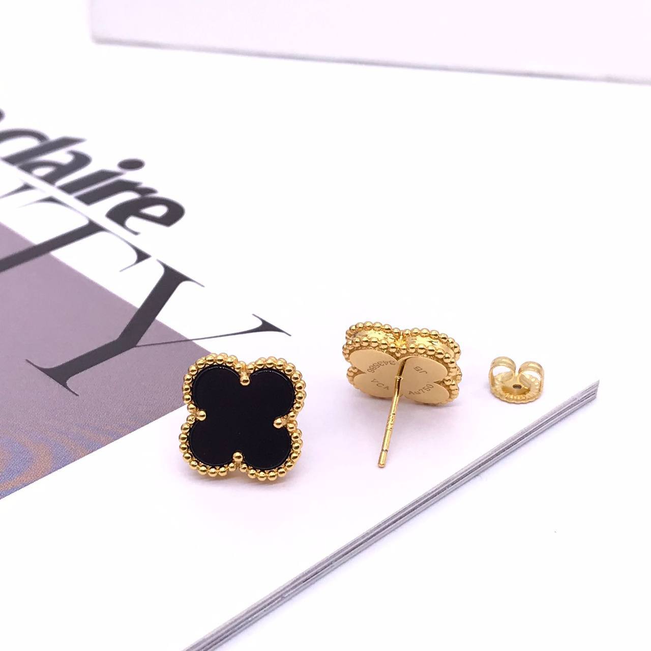 Трендовые серьги-пусеты 1.5 см Van Cleef BP-14666 Трендовые серьги-пусеты 1.5 см Van Cleef BP-14666