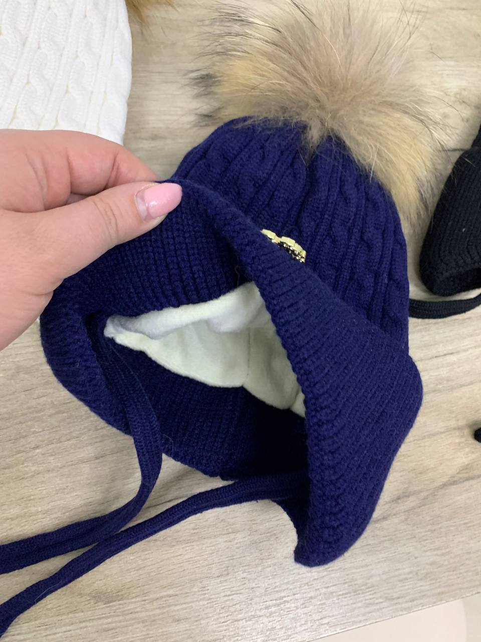 Дизайнерская шапка Roberto Cavalli BP-22571 Дизайнерская шапка Roberto Cavalli BP-22571