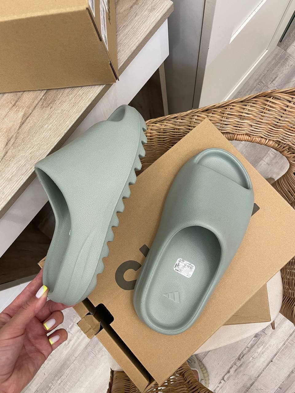 Премиум Slide Yeezy BP-51760 Премиум Slide Yeezy BP-51760