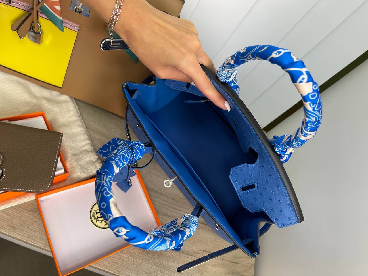 Элитная женская сумка Birkin 30 см, Ostrich PHW, Hermes BP-17771 Элитная женская сумка Birkin 30 см, Ostrich PHW, Hermes BP-17771