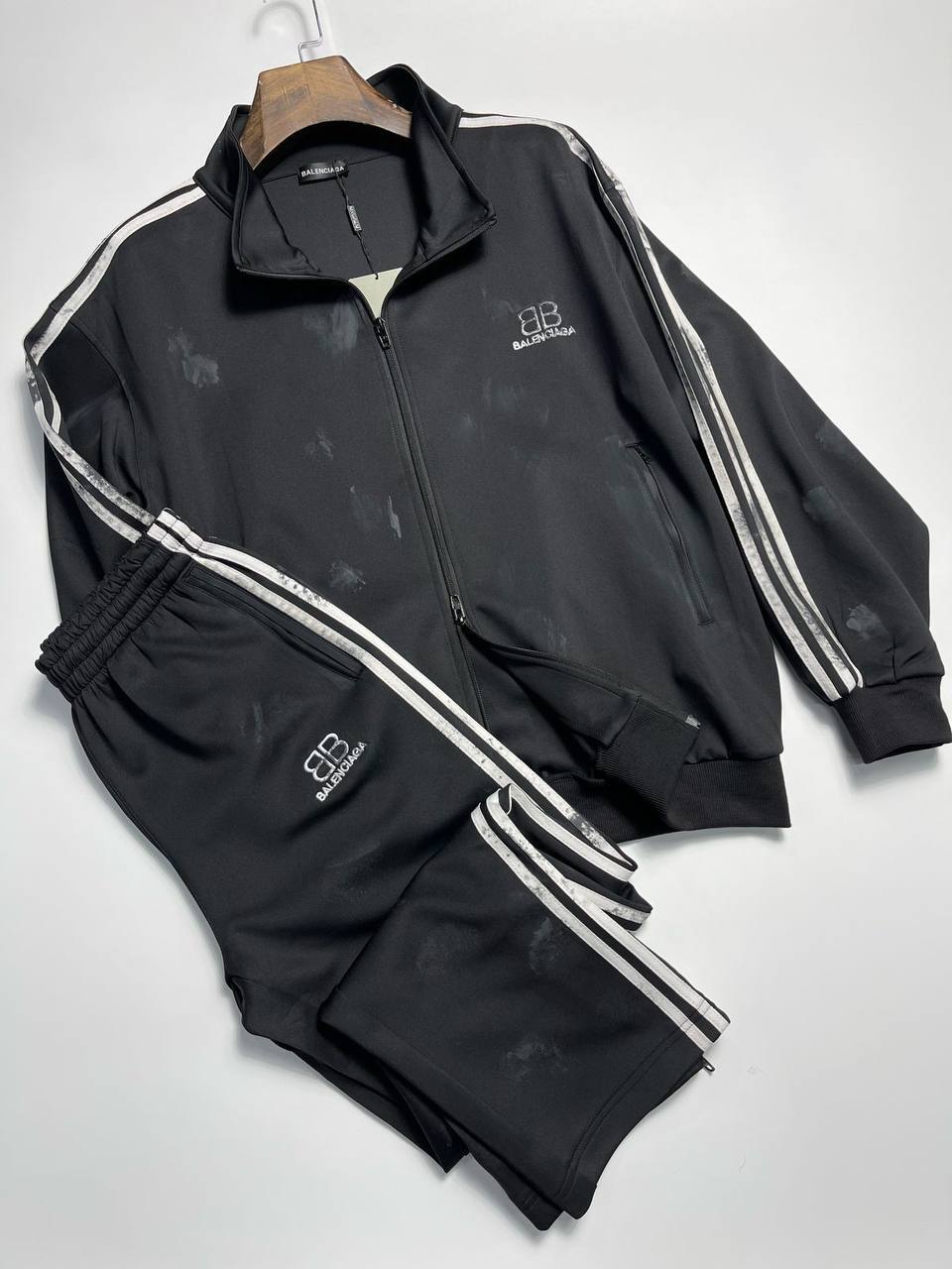 Комплект спортивный Balenciaga BP-46018 Комплект спортивный Balenciaga BP-46018