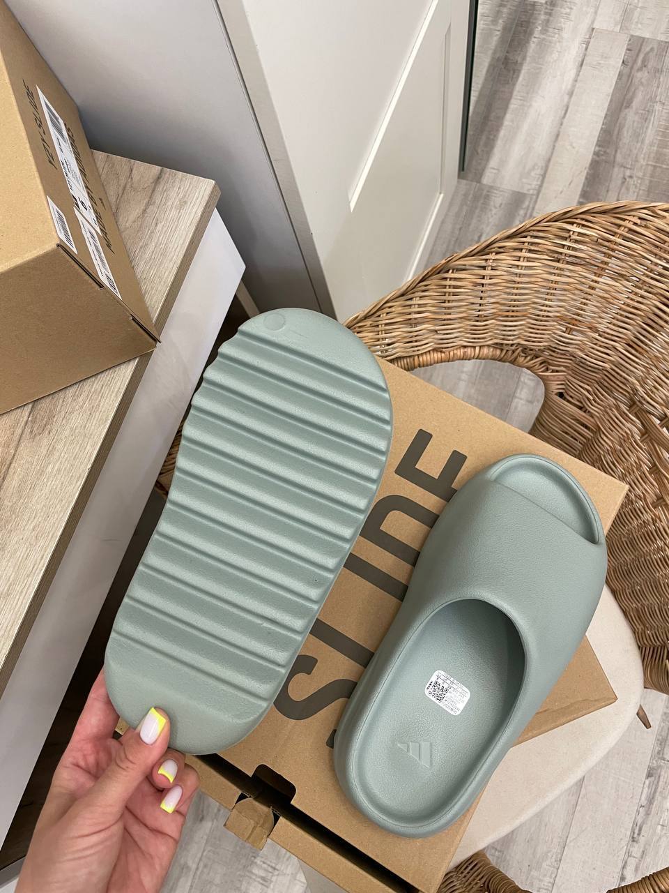 Премиум Slide Yeezy BP-51760 Премиум Slide Yeezy BP-51760