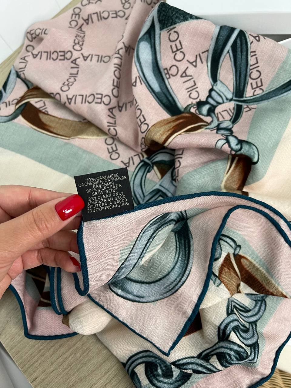 Коллекционный платок Celine BP-20577 Коллекционный платок Celine BP-20577