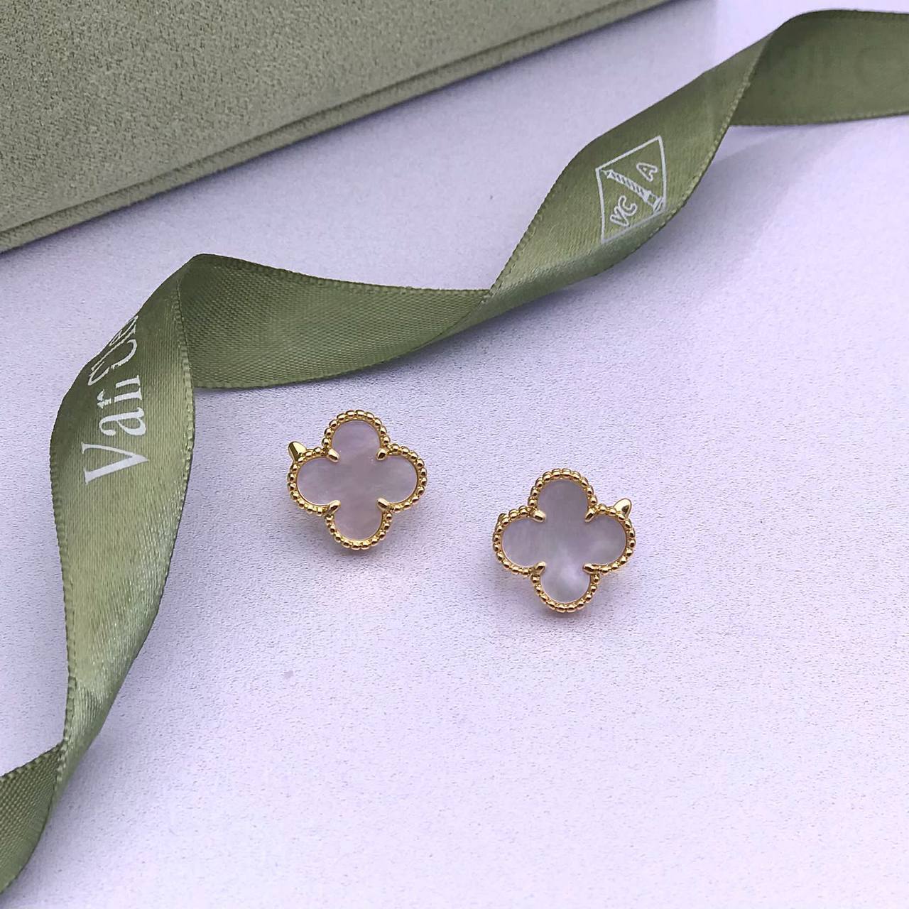 Серьги трендовые Van Cleef BP-30841 Серьги трендовые Van Cleef BP-30841