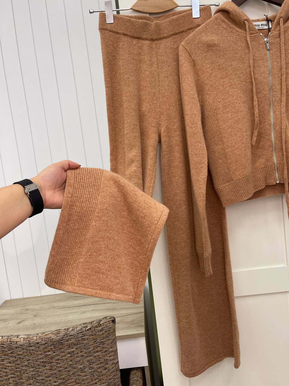 Костюм женский повседневный Miu Miu BP-26070 Костюм женский повседневный Miu Miu BP-26070