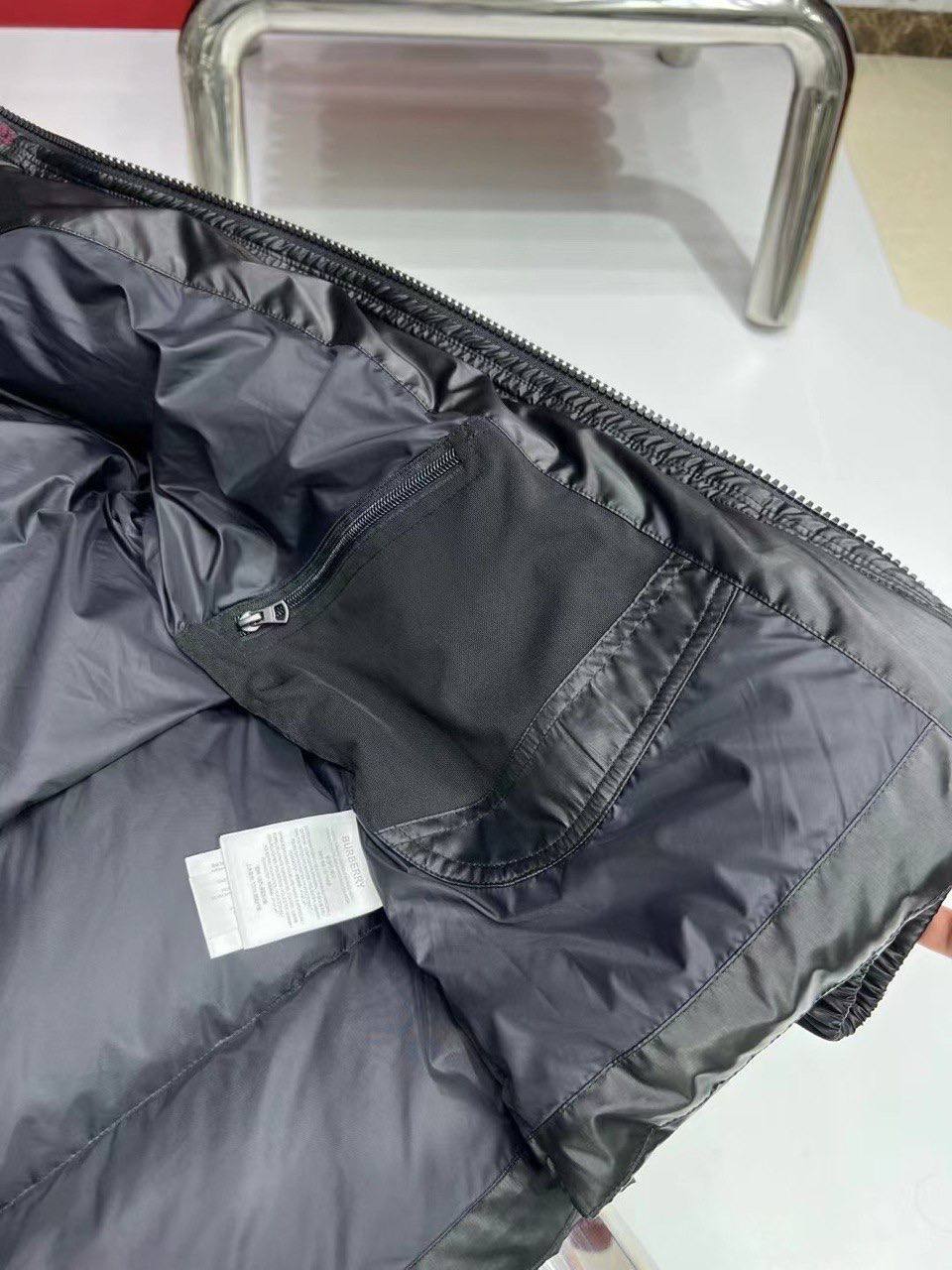 Стильный пуховик Burberry BP-20392 Стильный пуховик Burberry BP-20392