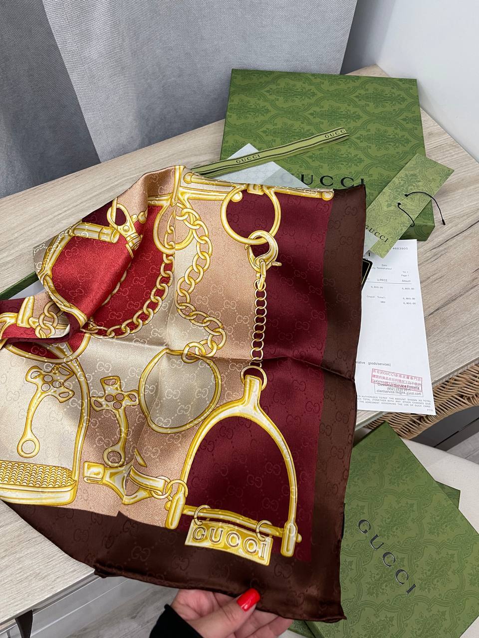 Платок Gucci BP-46490 коллекционный Платок Gucci BP-46490 коллекционный