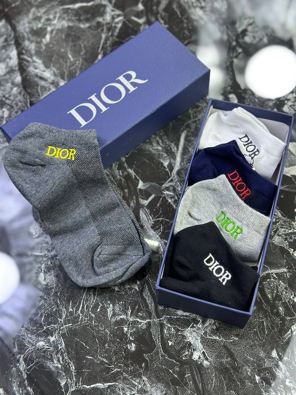 Эксклюзивные носки Christian Dior BP-40860 Эксклюзивные носки Christian Dior BP-40860