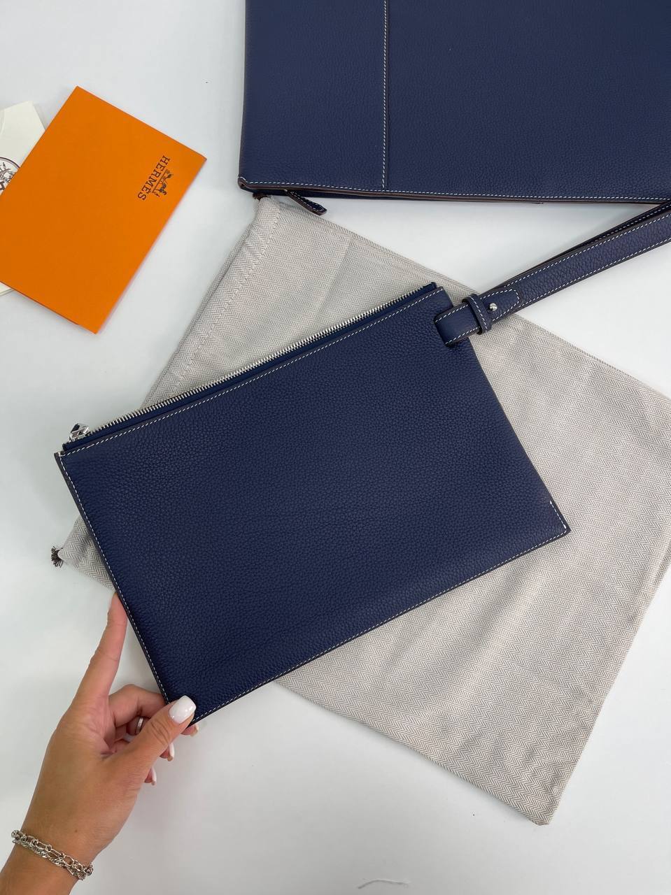 Папка 30х20см дизайнерская Hermes BP-16023 Папка 30х20см дизайнерская Hermes BP-16023