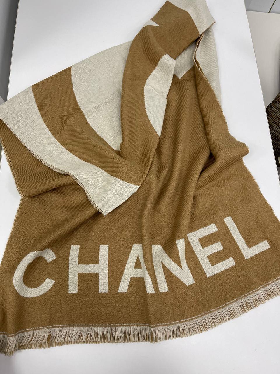 Дизайнерский палантин Chanel BP-25533 Дизайнерский палантин Chanel BP-25533