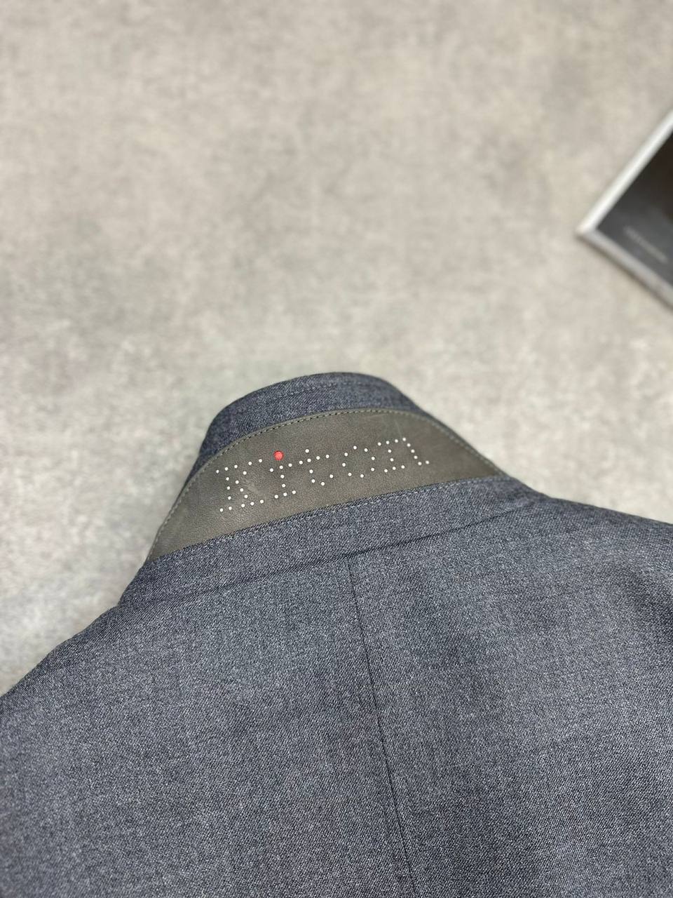 Дизайнерский пиджак Kiton BP-52962 Дизайнерский пиджак Kiton BP-52962