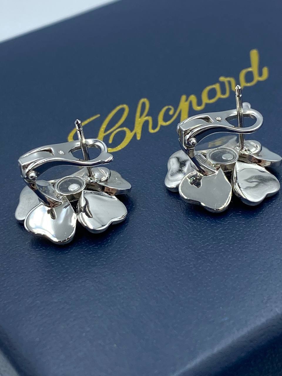 Серьги лимитированные Chopard BP-43900 Серьги лимитированные Chopard BP-43900