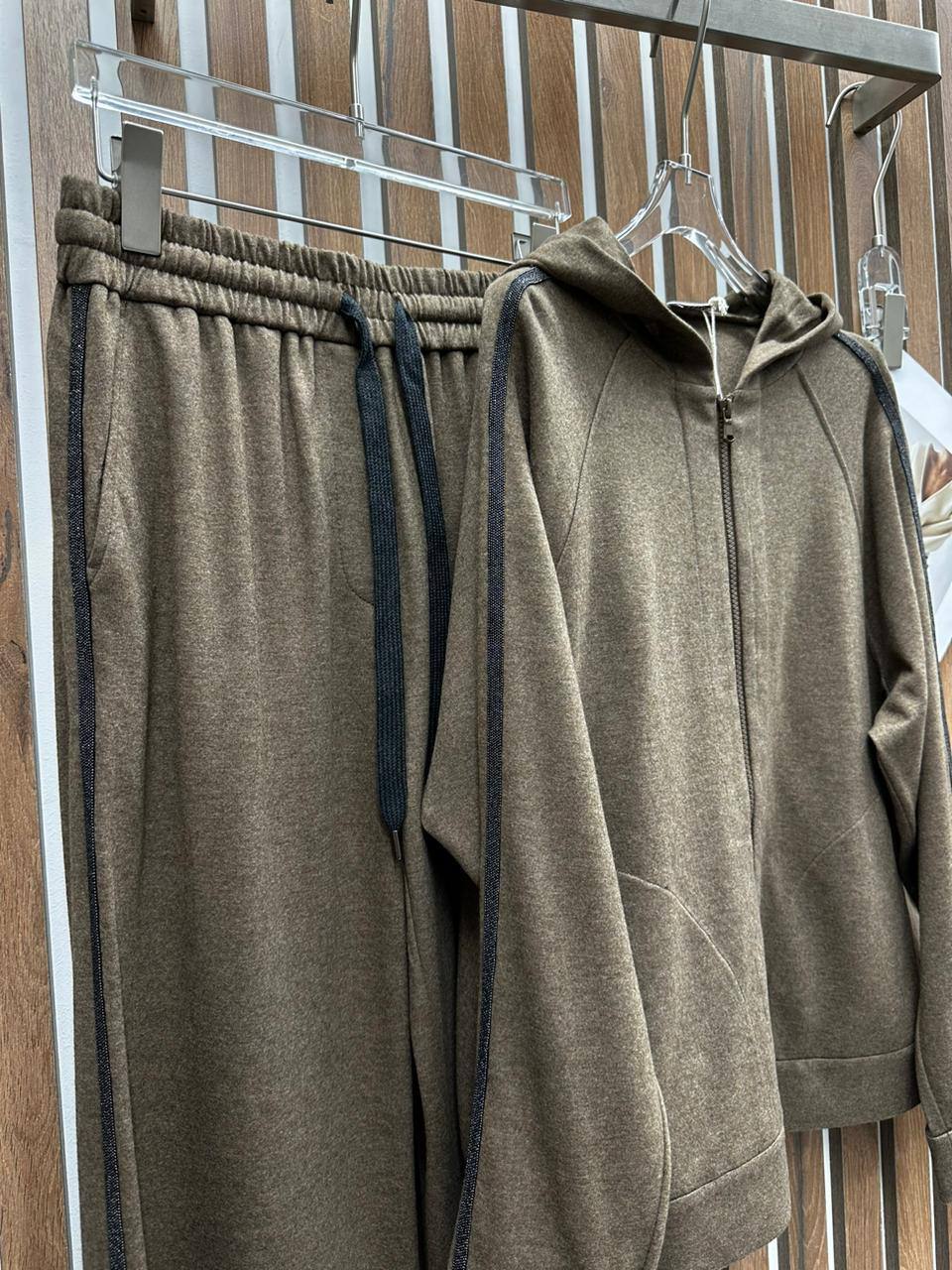 Элитный спортивный костюм BP-53861 BC Элитный спортивный костюм BP-53861 BC