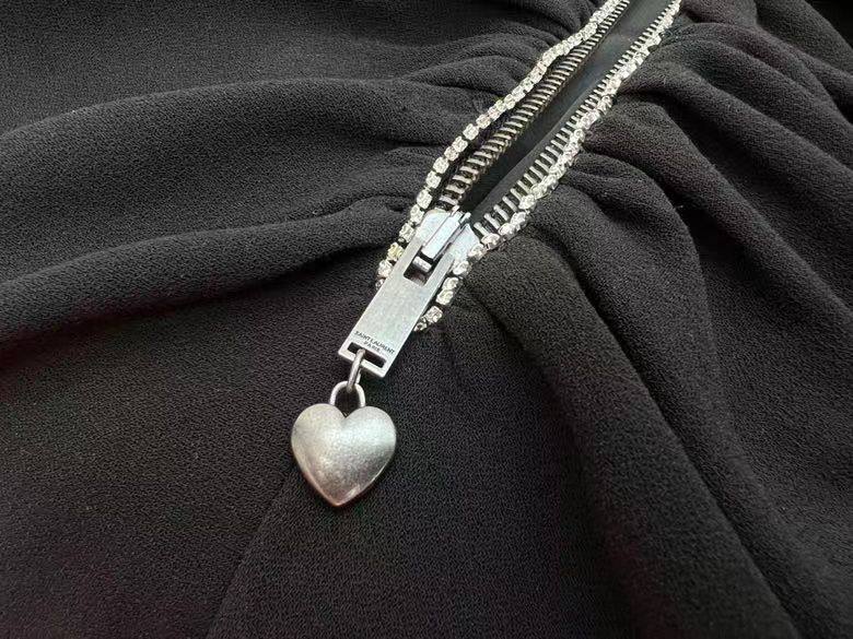 Комбинезон Yves Saint Laurent эксклюзивный BP-13736 Комбинезон Yves Saint Laurent эксклюзивный BP-13736