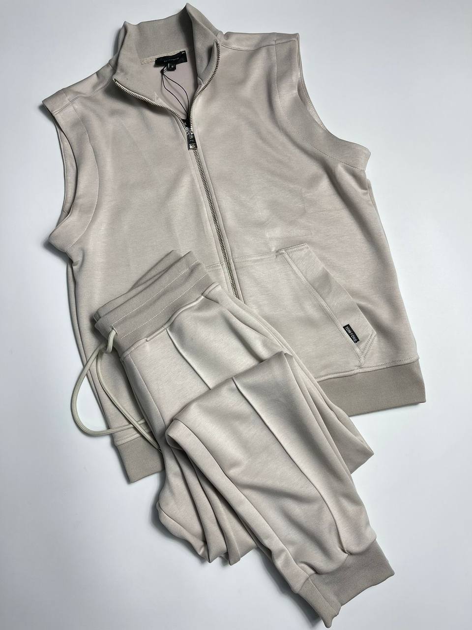 Спортивный костюм Tom Ford BP-50829 Спортивный костюм Tom Ford BP-50829