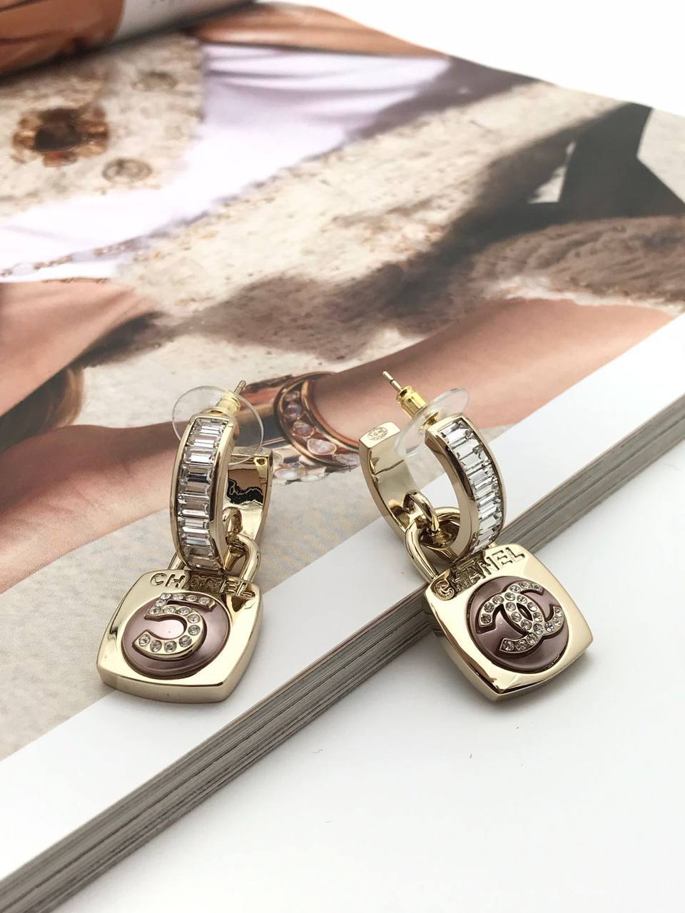 Элитные серьги Chanel BP-36829 Элитные серьги Chanel BP-36829