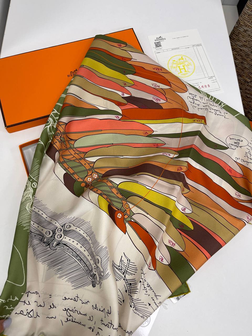 Коллекционный платок Hermes BP-32714 Коллекционный платок Hermes BP-32714