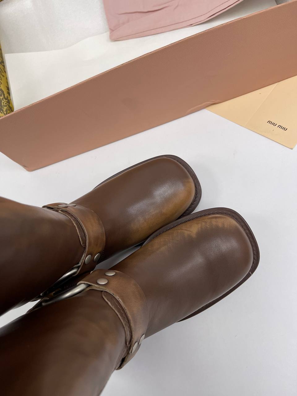 Трендовые сапоги Miu Miu BP-22416 Трендовые сапоги Miu Miu BP-22416