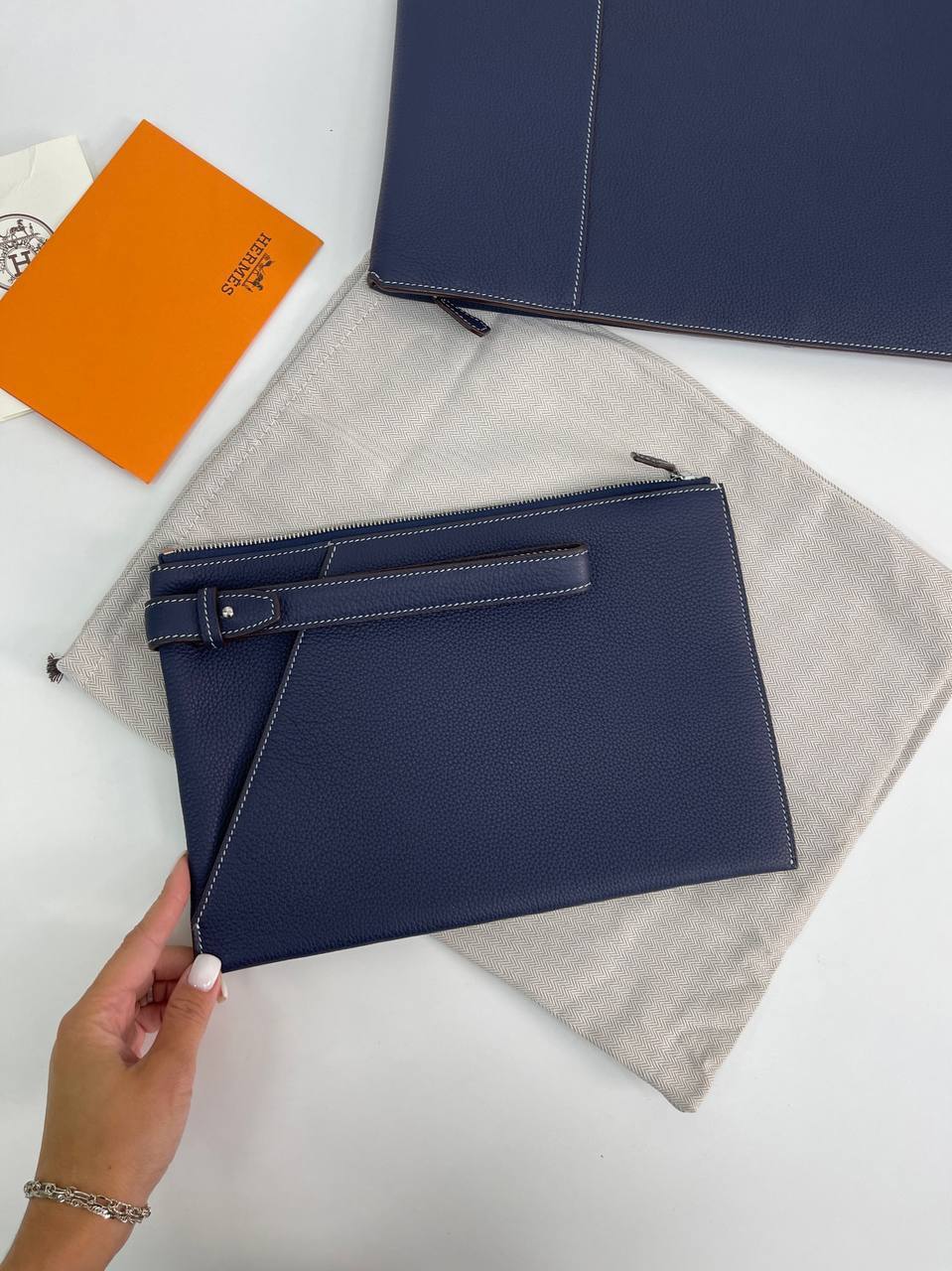 Папка 30х20см дизайнерская Hermes BP-16023 Папка 30х20см дизайнерская Hermes BP-16023