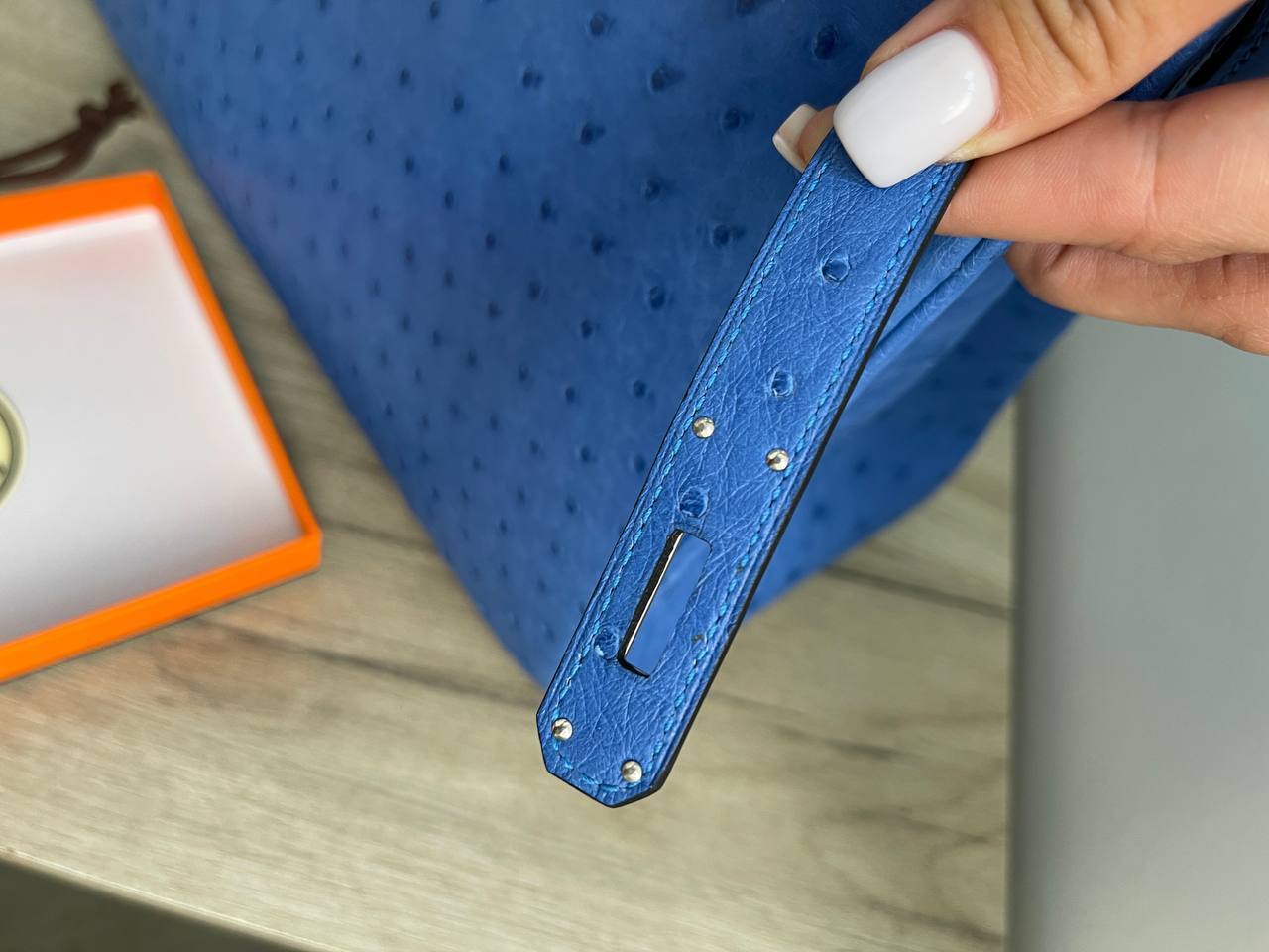 Элитная женская сумка Birkin 30 см, Ostrich PHW, Hermes BP-17771 Элитная женская сумка Birkin 30 см, Ostrich PHW, Hermes BP-17771