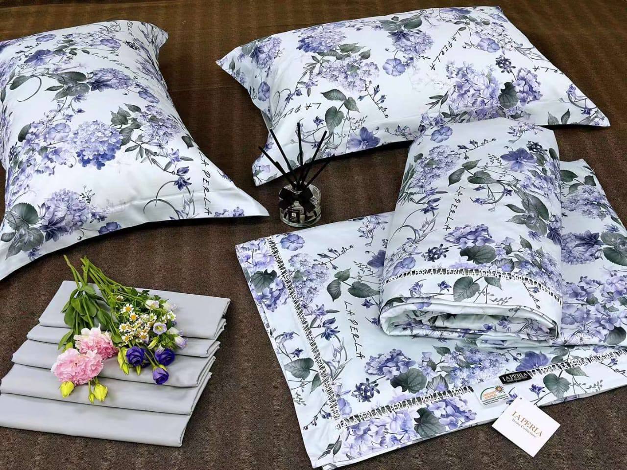 Комплект постельного белья La Perla BP-35839 Комплект постельного белья La Perla BP-35839