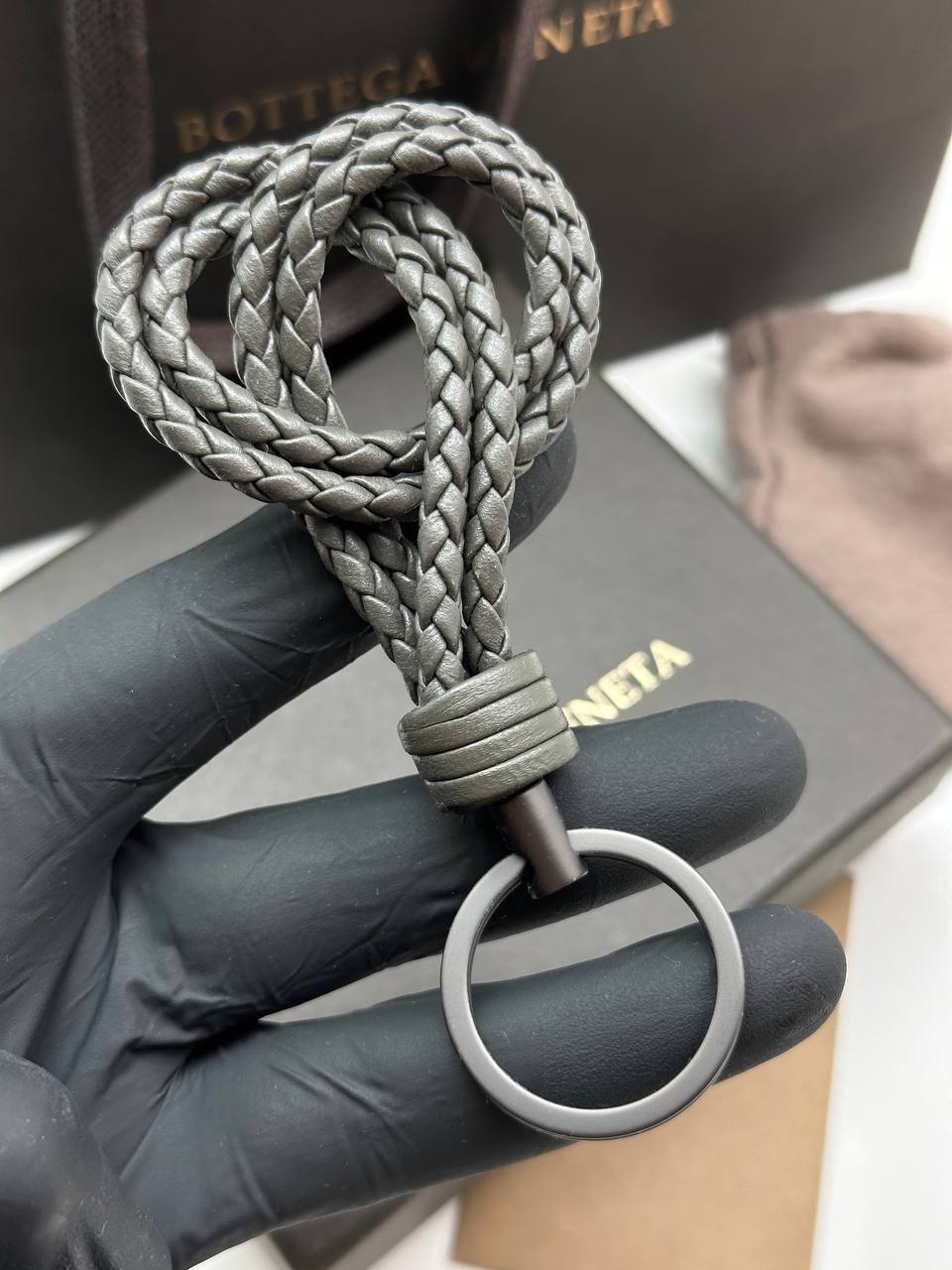 Премиальный брелок Bottega Veneta BP-27361 Премиальный брелок Bottega Veneta BP-27361