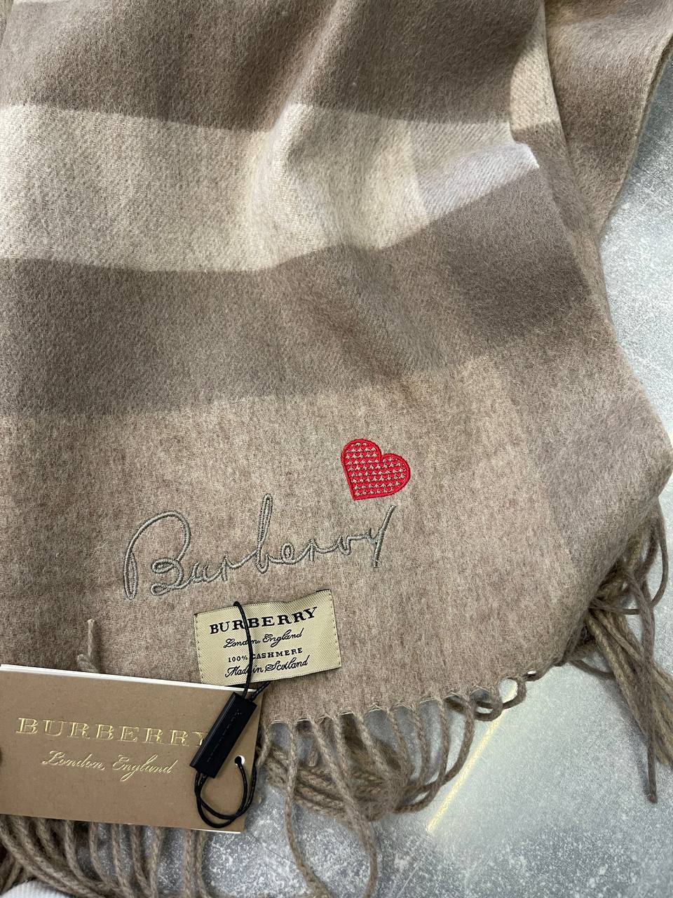 Коллекционный палантин Burberry BP-41213 Коллекционный палантин Burberry BP-41213