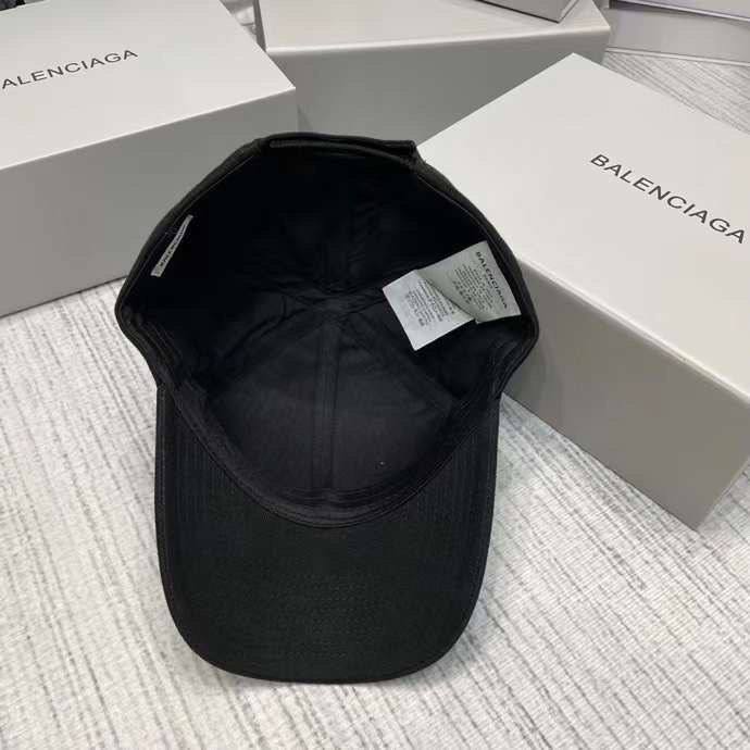 Стильная бейсболка Balenciaga BP-39034 Стильная бейсболка Balenciaga BP-39034