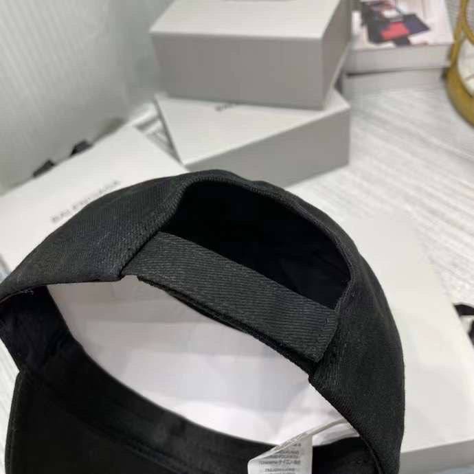Стильная бейсболка Balenciaga BP-39034 Стильная бейсболка Balenciaga BP-39034