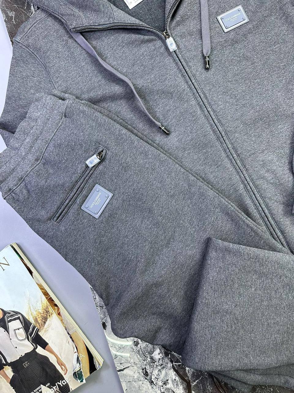 Спортивный комплект Dolce & Gabbana BP-40613 Спортивный комплект Dolce & Gabbana BP-40613