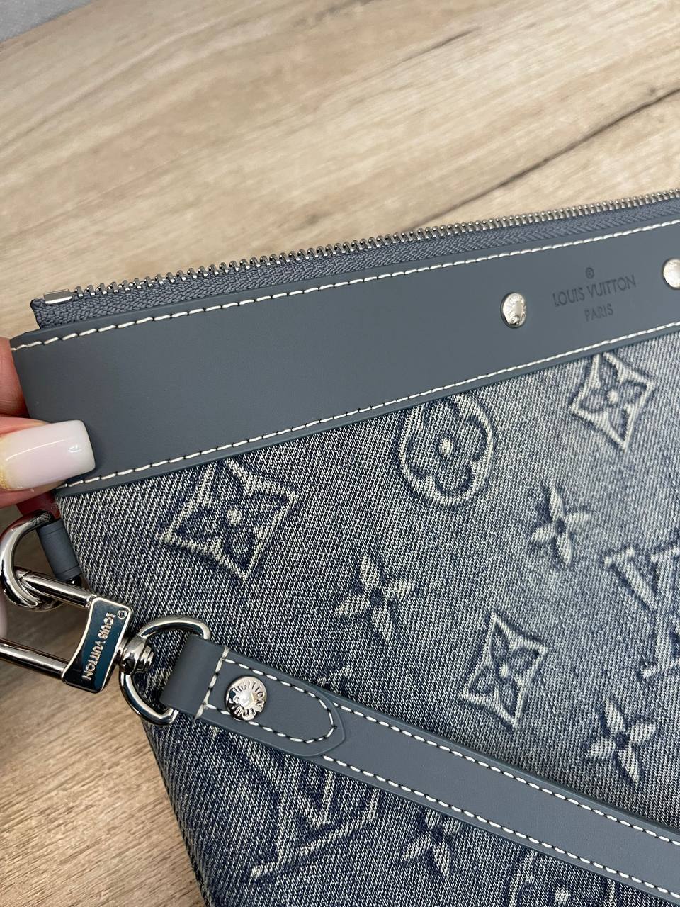 Папка коллекционная Louis Vuitton BP-40377 Папка коллекционная Louis Vuitton BP-40377