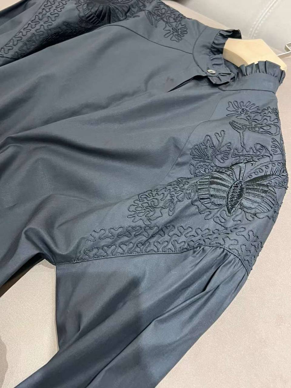 Повседневная рубашка Christian Dior BP-45512 Повседневная рубашка Christian Dior BP-45512