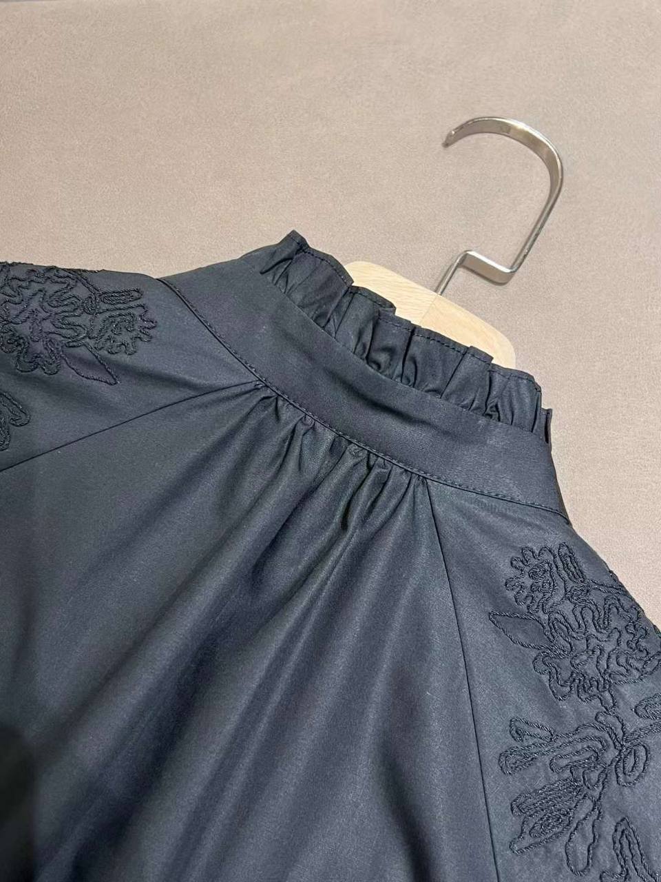 Повседневная рубашка Christian Dior BP-45512 Повседневная рубашка Christian Dior BP-45512