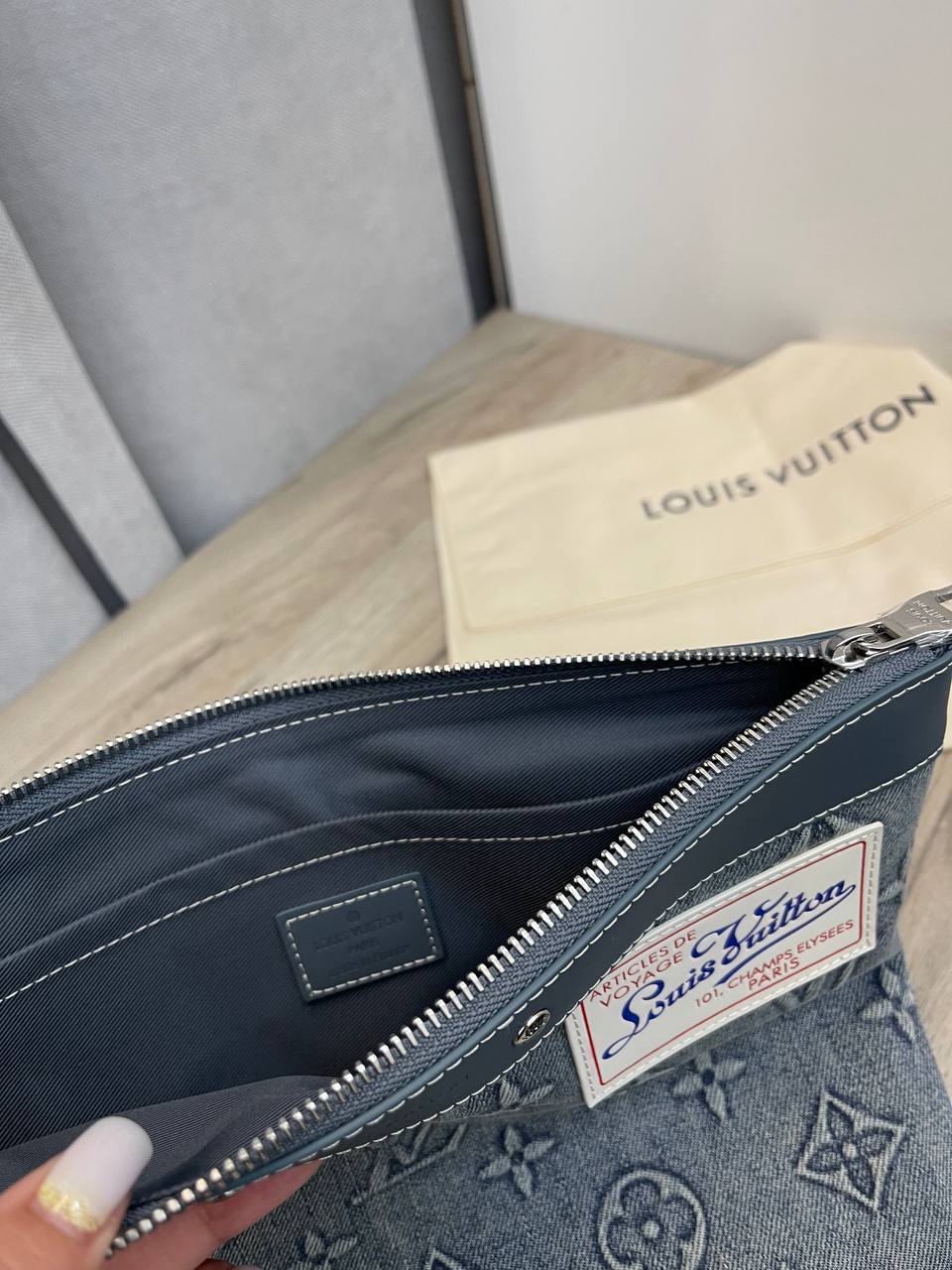 Папка коллекционная Louis Vuitton BP-40377 Папка коллекционная Louis Vuitton BP-40377