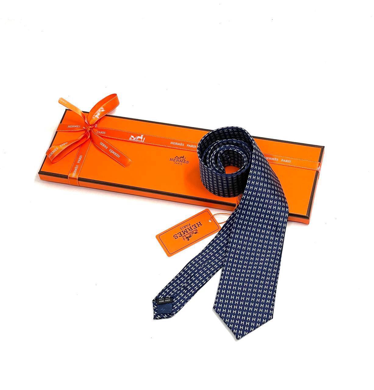 Галстук дизайнерский Hermes BP-43504 Галстук дизайнерский Hermes BP-43504