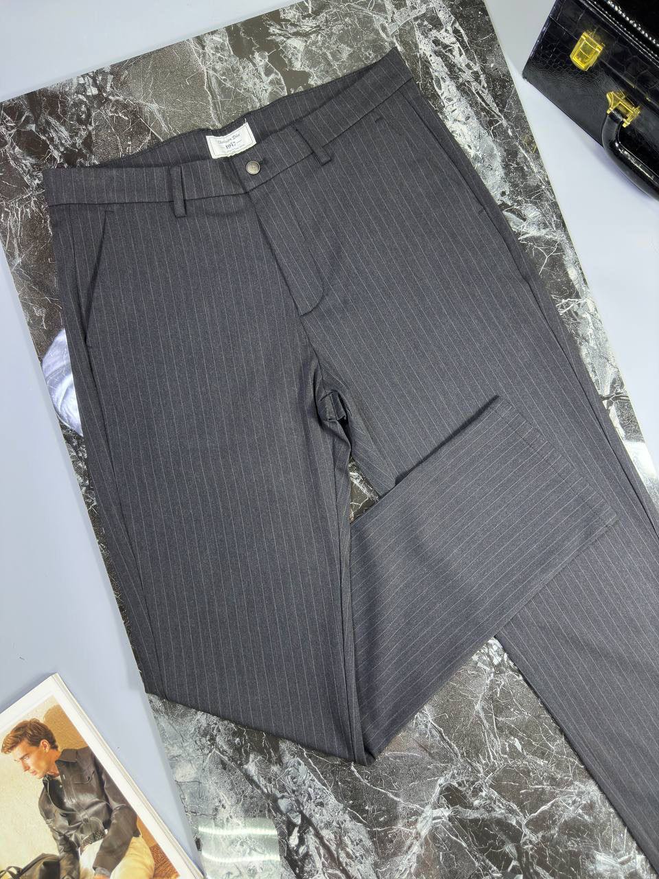 Повседневные брюки Christian Dior BP-39560 Повседневные брюки Christian Dior BP-39560