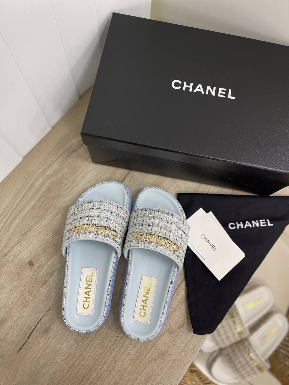 Трендовые шлепанцы Chanel BP-29241 Трендовые шлепанцы Chanel BP-29241