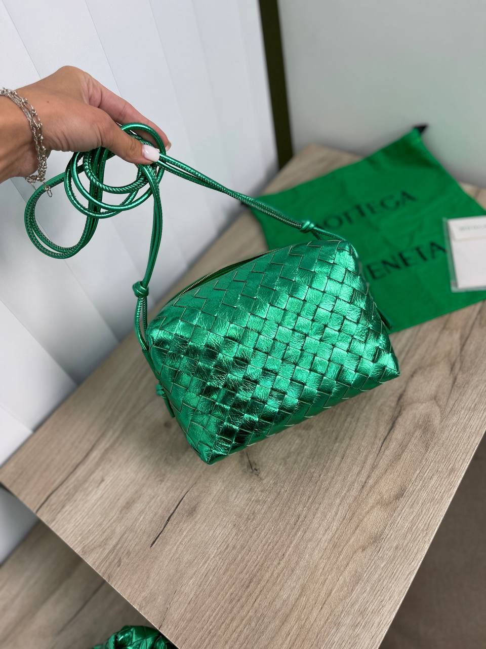 Женская трендовая сумка Bottega Veneta BP-16897 Женская трендовая сумка Bottega Veneta BP-16897