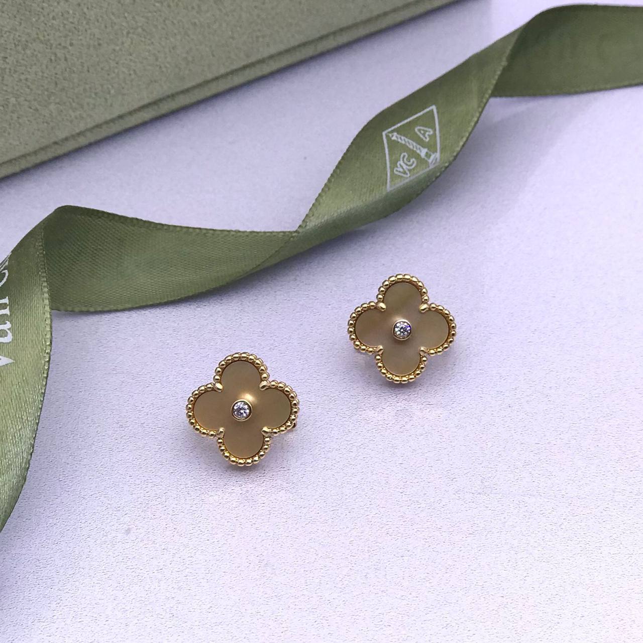 Коллекционные серьги Van Cleef BP-30839 Коллекционные серьги Van Cleef BP-30839