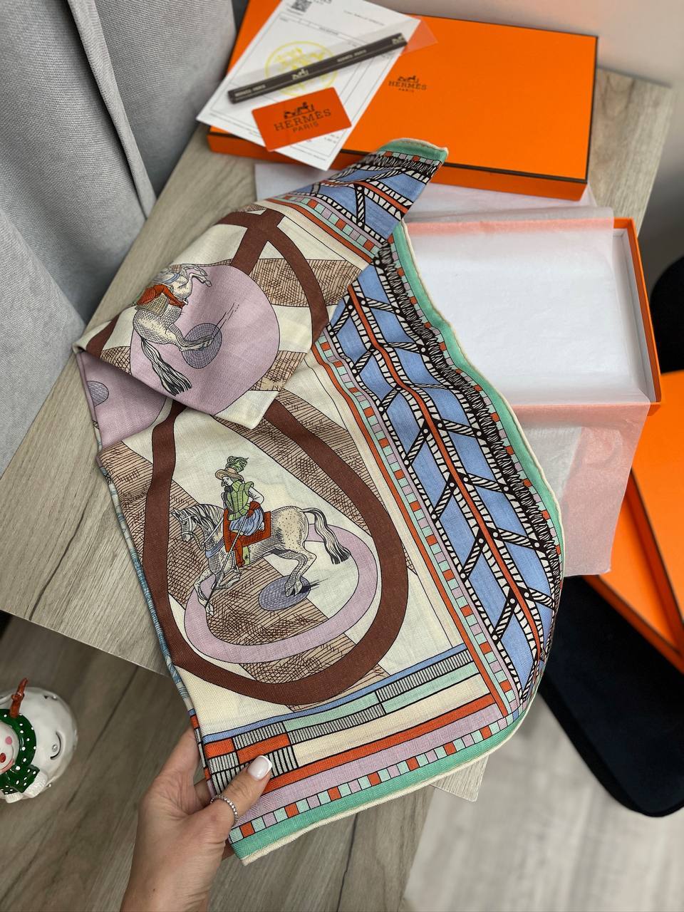 Коллекционный платок Hermes BP-43785 Коллекционный платок Hermes BP-43785