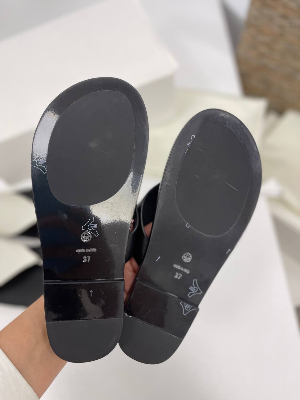 Повседневные шлёпанцы The Row BP-36232 Повседневные шлёпанцы The Row BP-36232