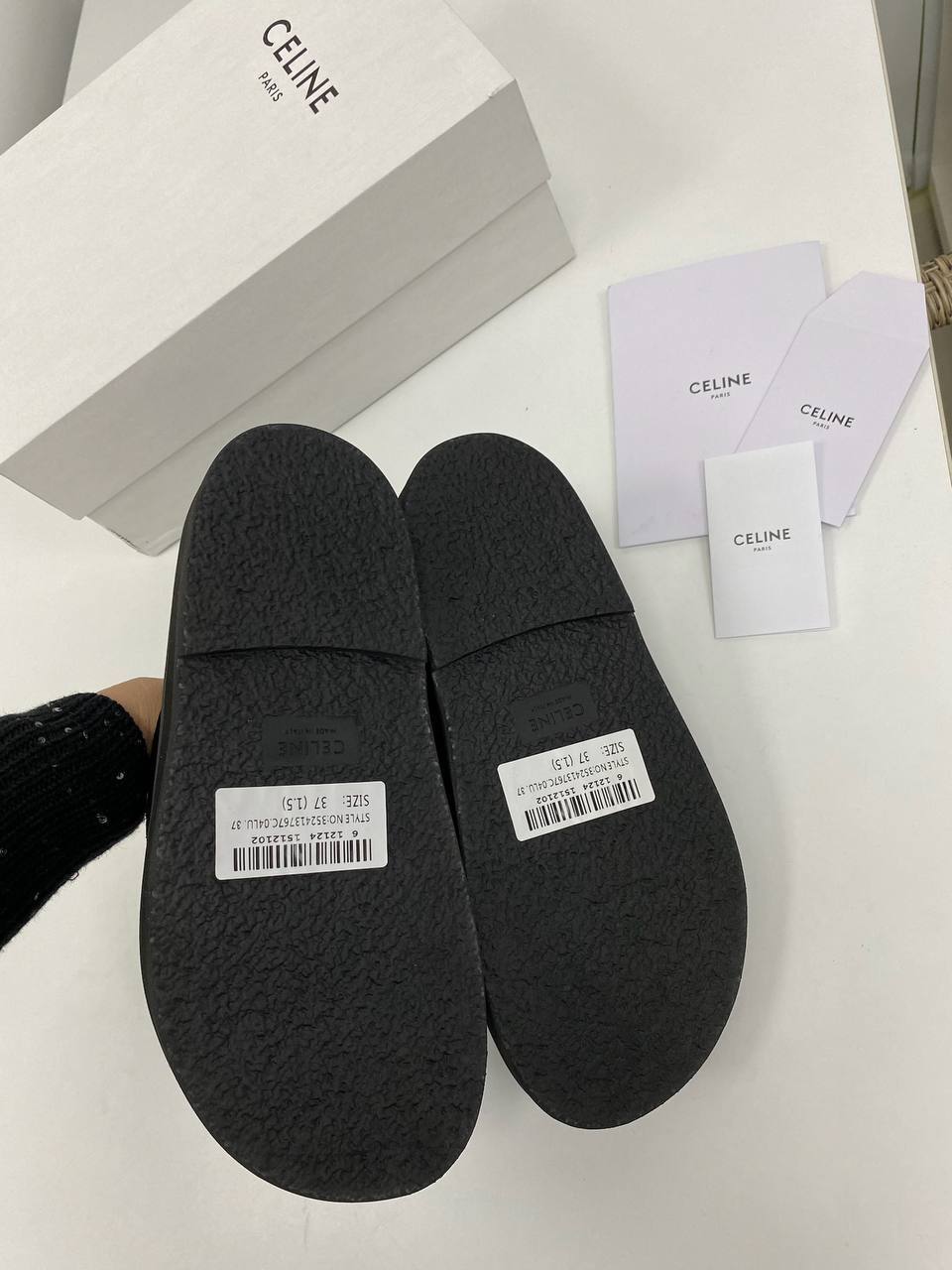 Трендовые шлепанцы Celine BP-32811 Трендовые шлепанцы Celine BP-32811