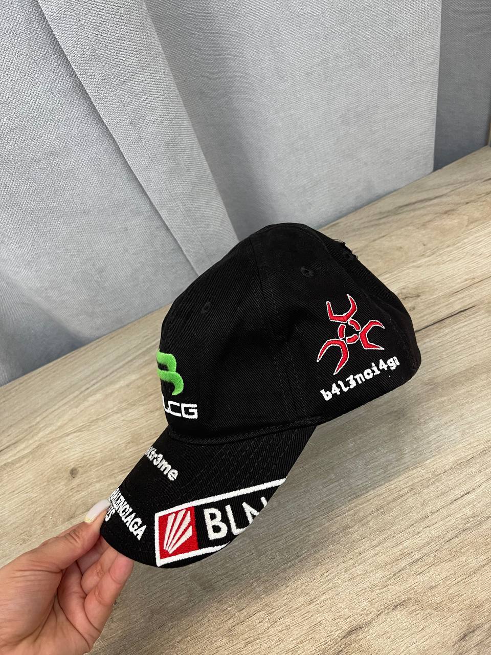 Бейсболка Balenciaga стильная BP-39861 Бейсболка Balenciaga стильная BP-39861