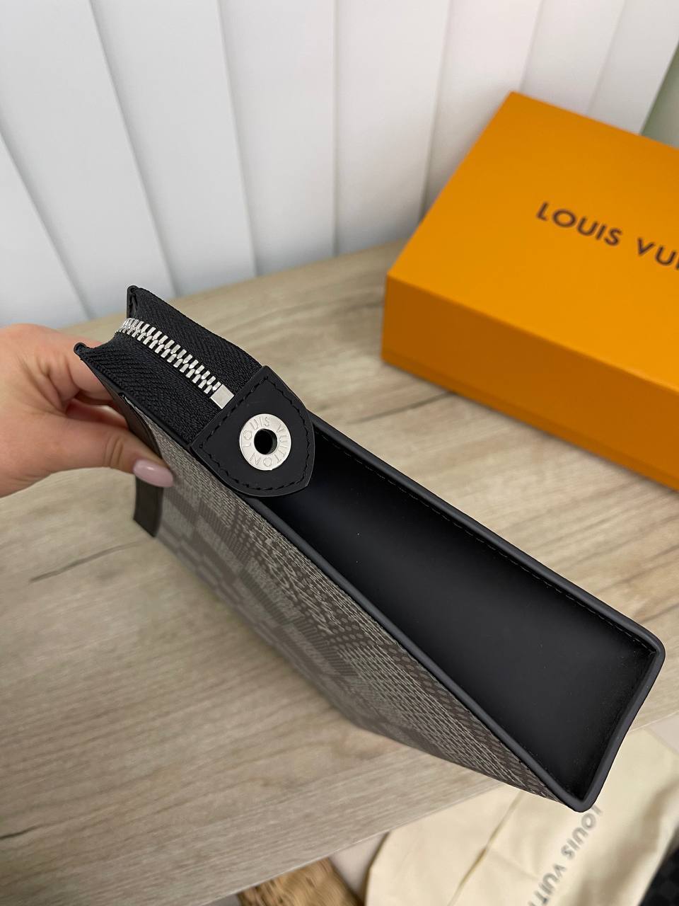 Папка А5 светло-серая Louis Vuitton люкс BP-28003 Папка А5 светло-серая Louis Vuitton люкс BP-28003