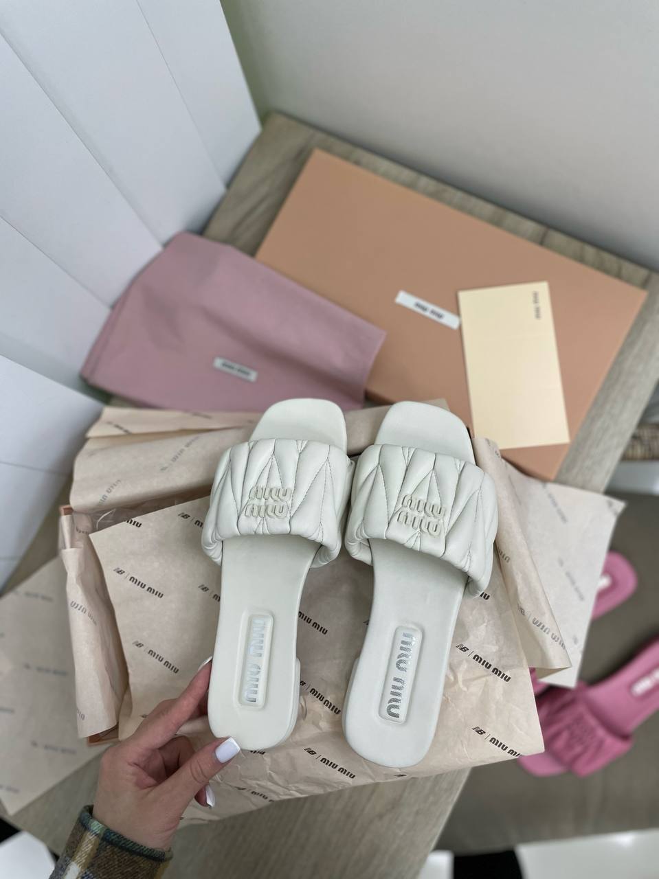 Премиум шлепанцы Miu Miu BP-30733 Премиум шлепанцы Miu Miu BP-30733