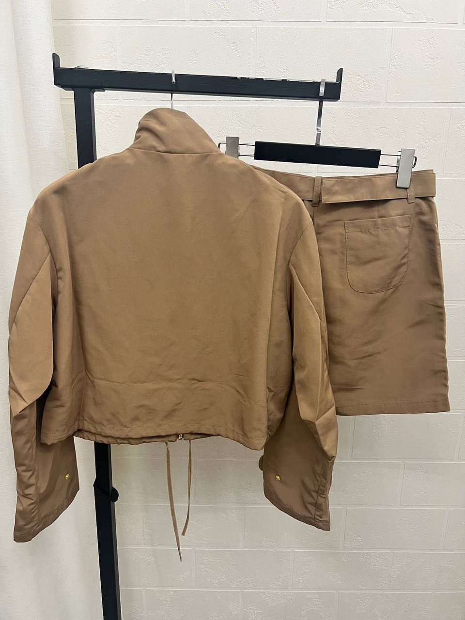 Коллекционный женский костюм Prada BP-48215 Коллекционный женский костюм Prada BP-48215