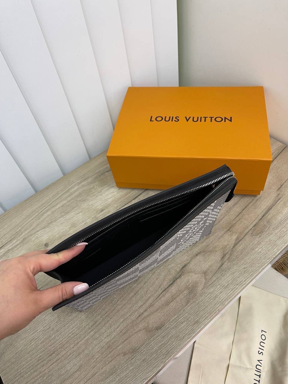 Папка А5 светло-серая Louis Vuitton люкс BP-28003 Папка А5 светло-серая Louis Vuitton люкс BP-28003