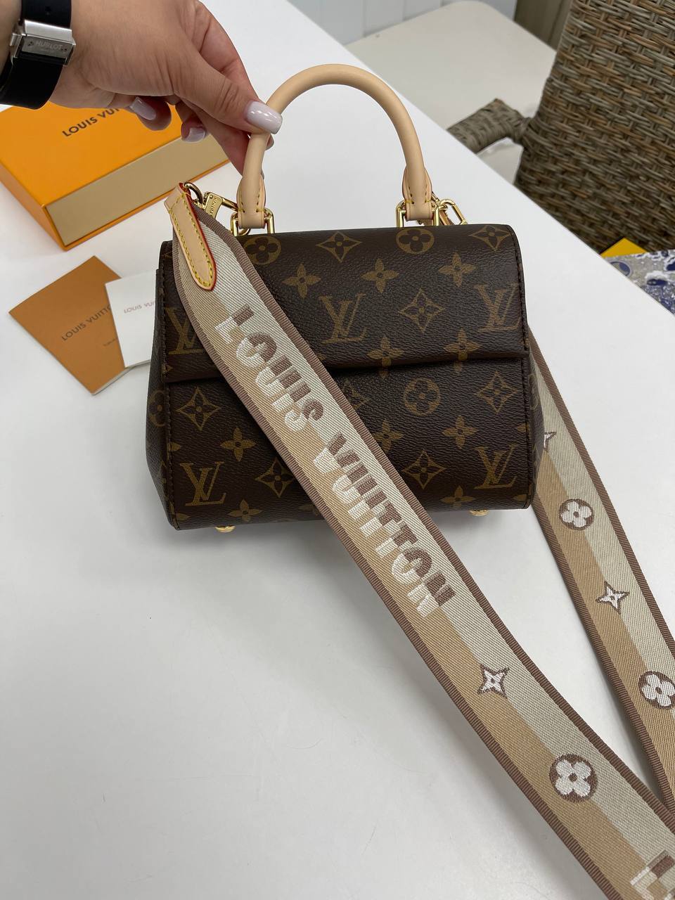 Повседневная женская сумка Louis Vuitton BP-34130 Повседневная женская сумка Louis Vuitton BP-34130