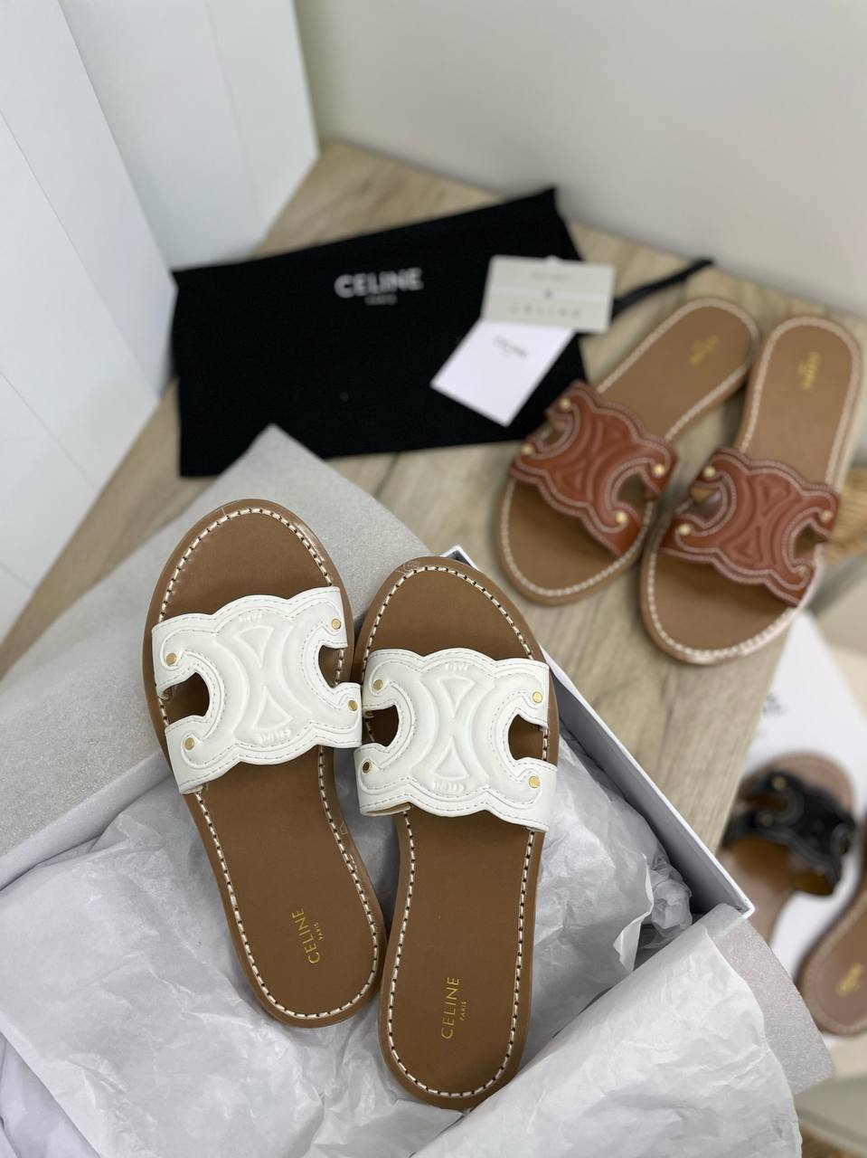 Повседневные шлёпанцы Celine BP-31432 Повседневные шлёпанцы Celine BP-31432